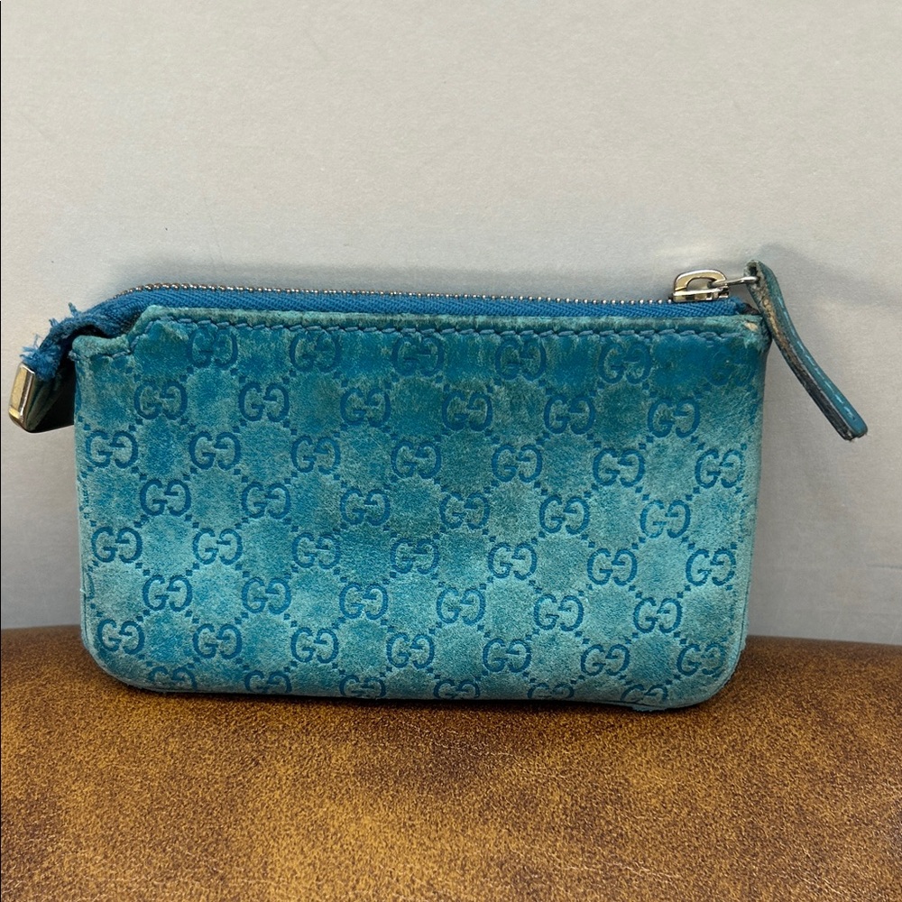 ***SOLD*** Rare Gucci Teal Monogram Key cles